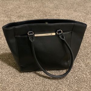 Apt 9 black leather purse